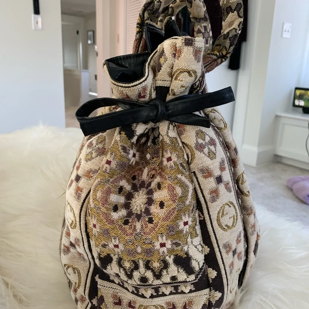 Authentic Verified Gucci Tapestry Hysteria Top Handle Bag - Picture 9 of 15